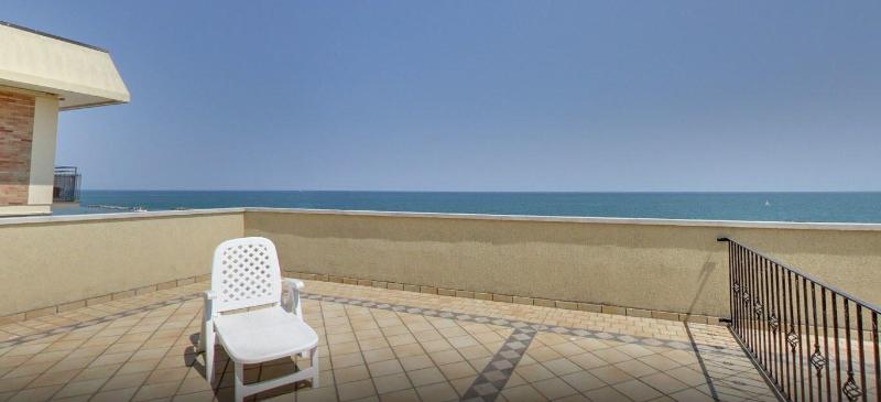 Hotel Teti - Teras