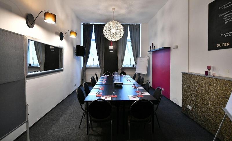 Hotel Amical - Toplantı