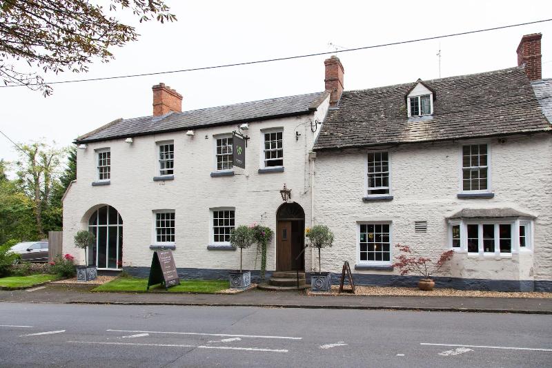 The Wychwood Inn - Genel