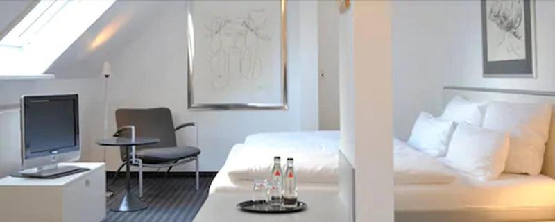 Hotel Restaurant Reuter - Oda
