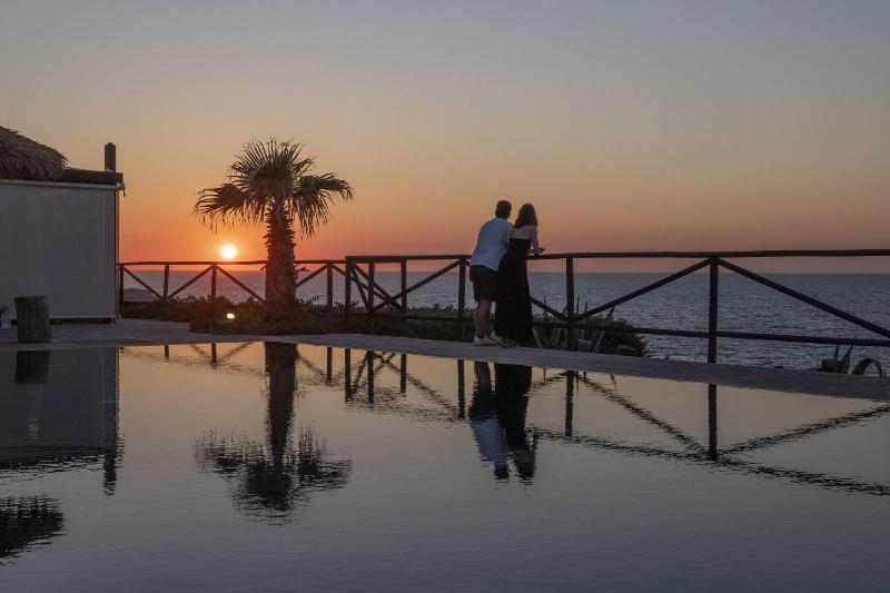 Hotel Bue Marino - Genel