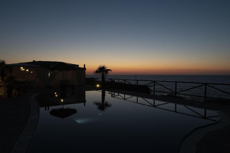 Hotel Bue Marino - Genel