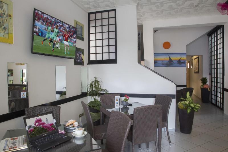 Hotel Penny - Lobi