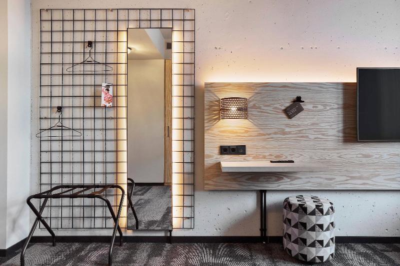 Moxy Frankfurt Airport Kelsterbach - Oda