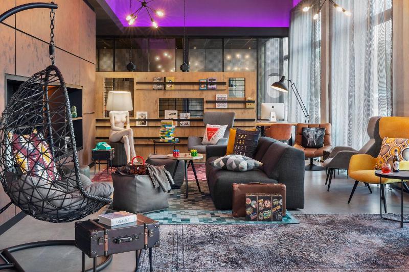 Moxy Frankfurt Airport Kelsterbach - Oda