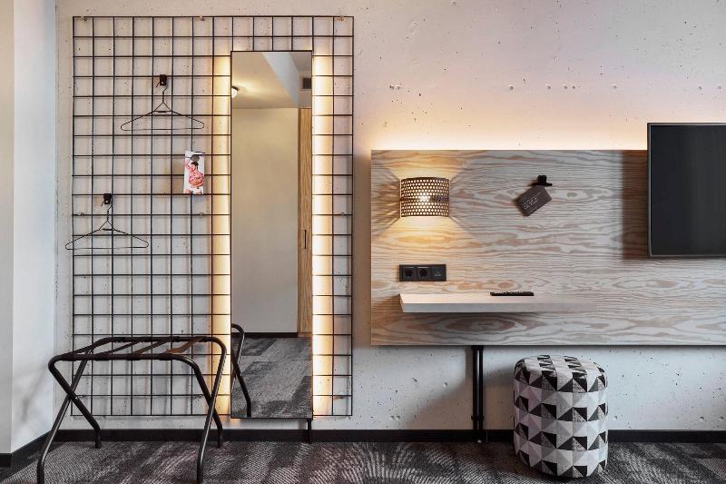 Moxy Frankfurt Airport Kelsterbach - Oda