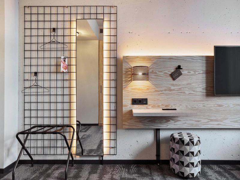Moxy Frankfurt Airport Kelsterbach - Oda