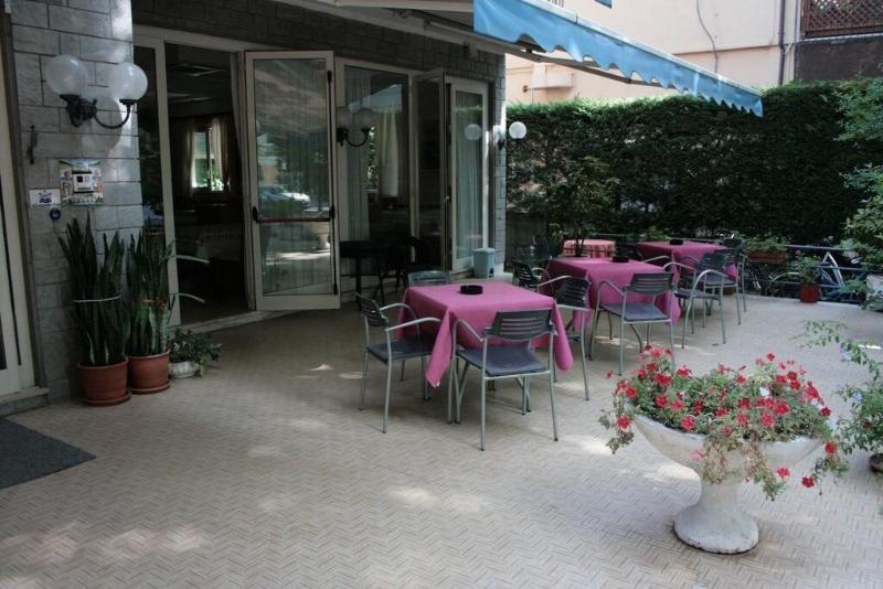 Hotel Ardesia - Teras