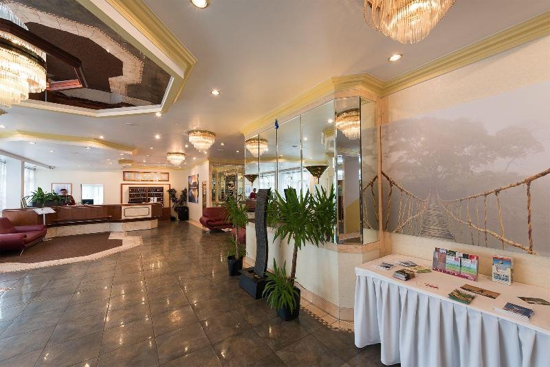 Parkhotel Frankfurt Airport - Lobi