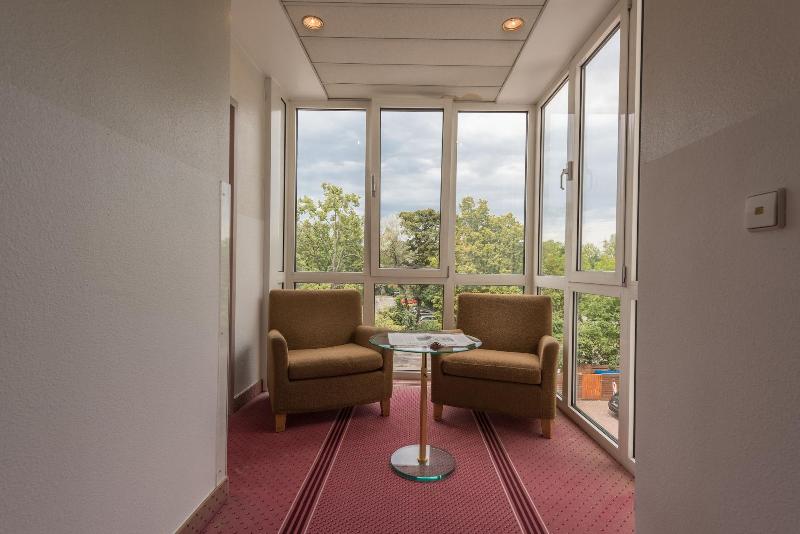 Parkhotel Frankfurt Airport - Lobi