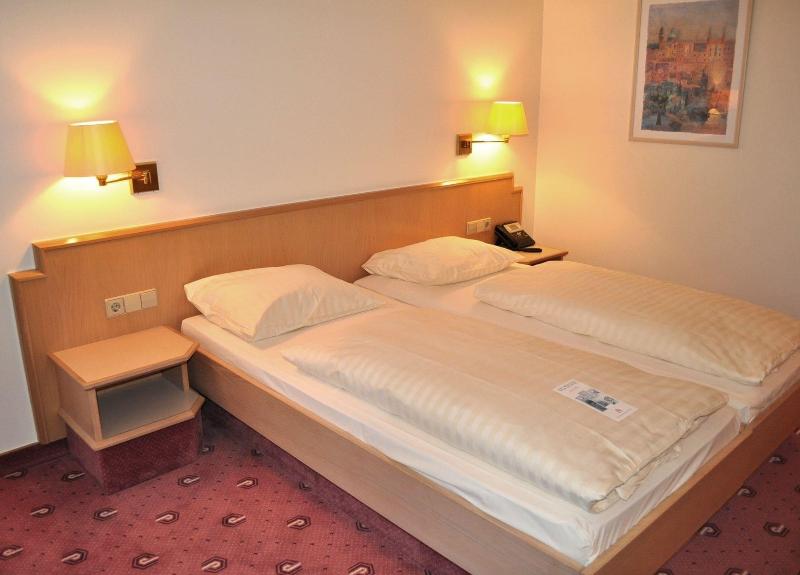 Parkhotel Frankfurt Airport - Oda