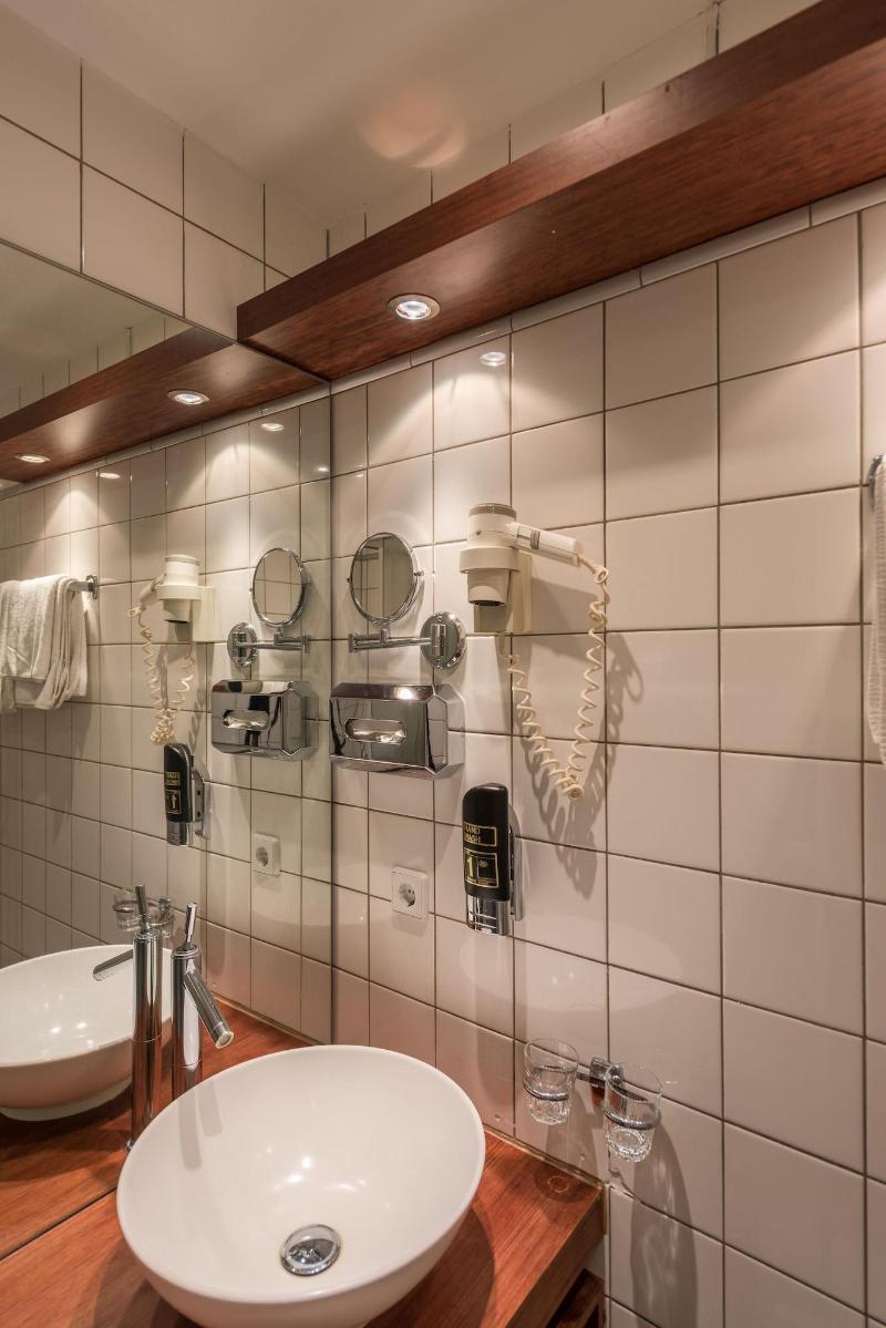 Parkhotel Frankfurt Airport - Oda