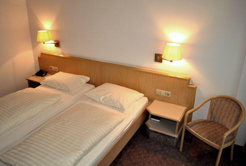 Parkhotel Frankfurt Airport - Oda