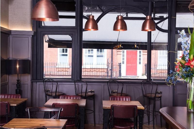 The Grafton Arms Pub & Rooms - Restoran