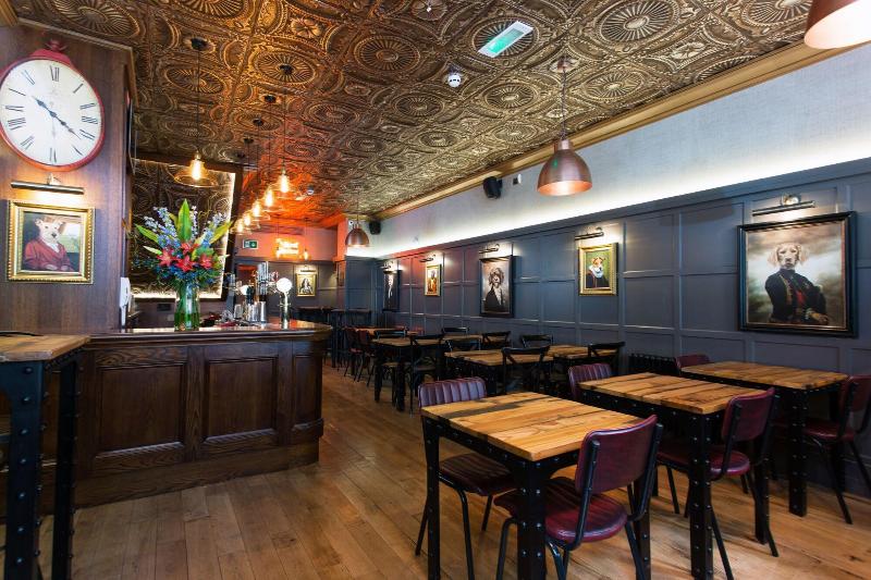 The Grafton Arms Pub & Rooms - Restoran