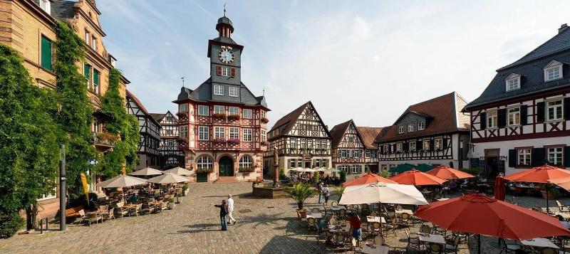 Goldener Engel Hotel - Restaurant - Genel