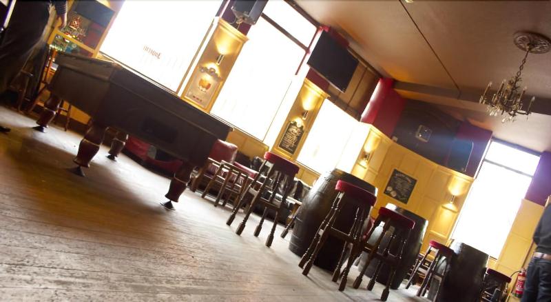 Dover Castle Hostel - Bar