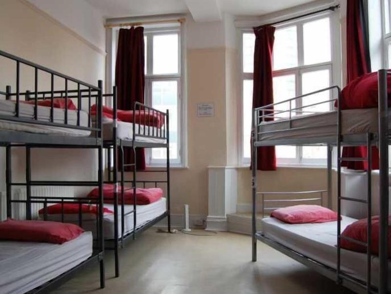 Dover Castle Hostel - Oda
