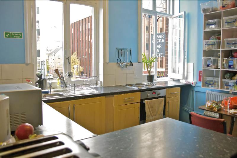 Dover Castle Hostel - Oda