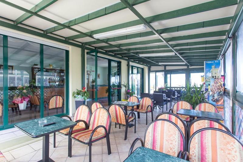 Hotel Emilia - Bar
