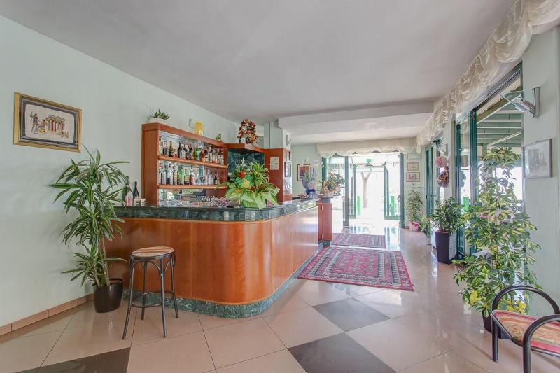 Hotel Emilia - Genel