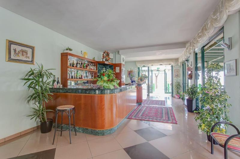 Hotel Emilia - Genel