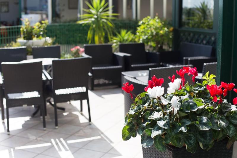 Hotel Emilia - Genel