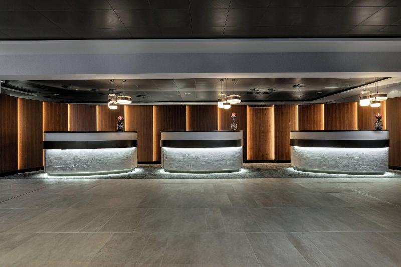 Frankfurt Airport Marriott Hotel - Lobi