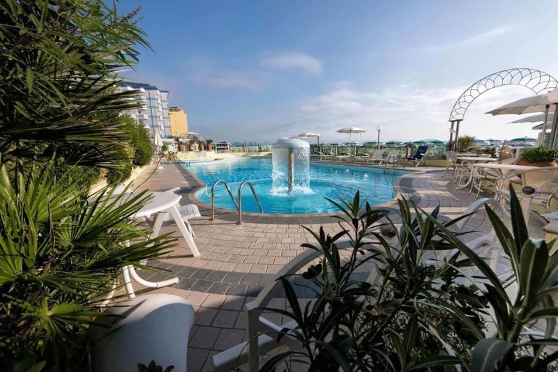 Strand Hotel Colorado - Genel