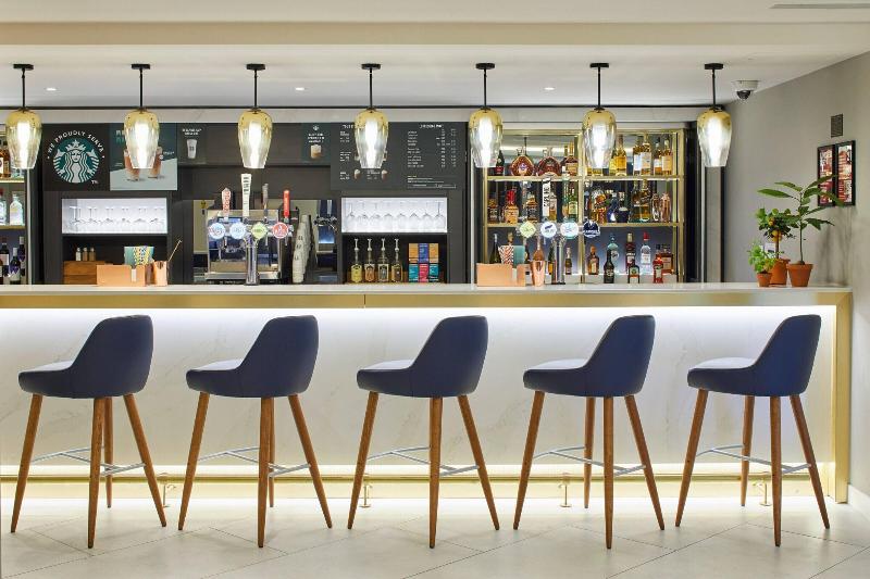 Courtyard By Marriott London Heathrow Airport - Oda