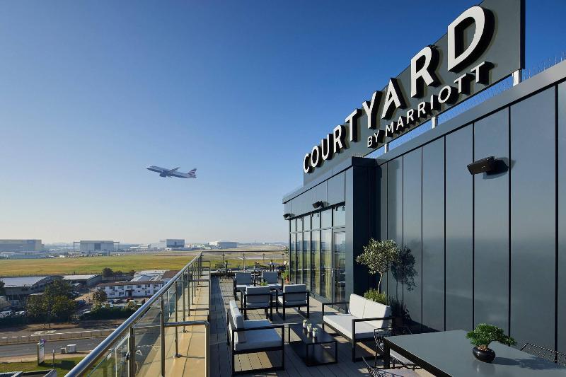 Courtyard By Marriott London Heathrow Airport - Restoran