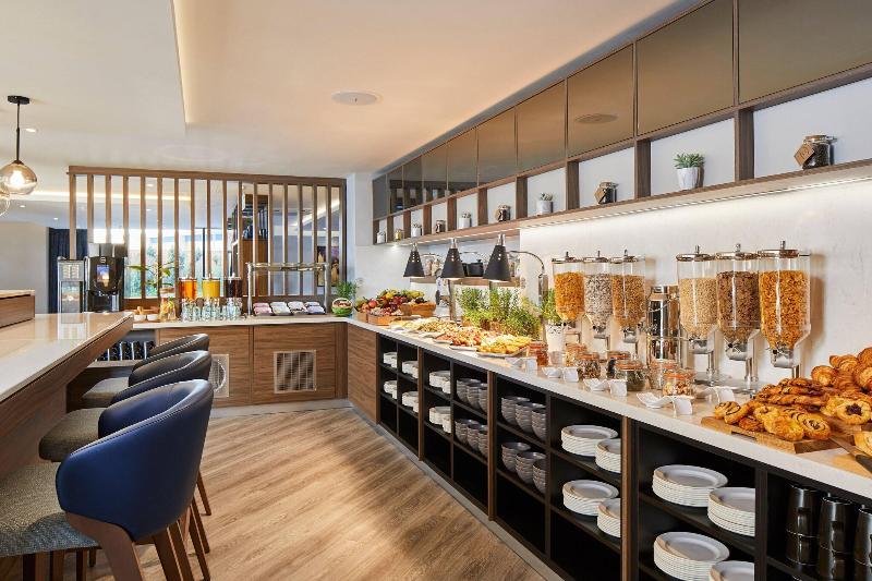 Courtyard By Marriott London Heathrow Airport - Restoran