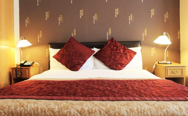 Roseview Alexandra Palace Hotel - Oda