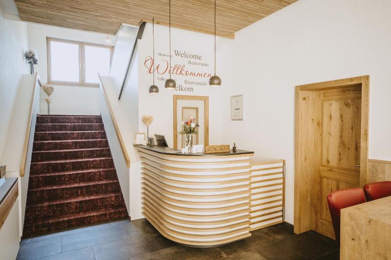 Hotel Waldeck - Lobi