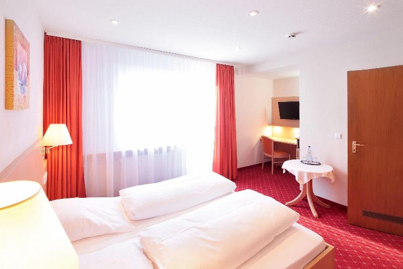 Hotel Waldeck - Oda