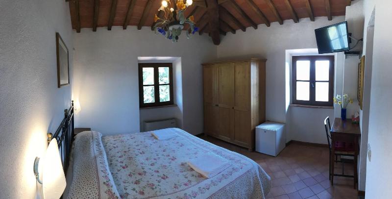 Bed And Breakfast La Fonte Del Machiavelli - Oda