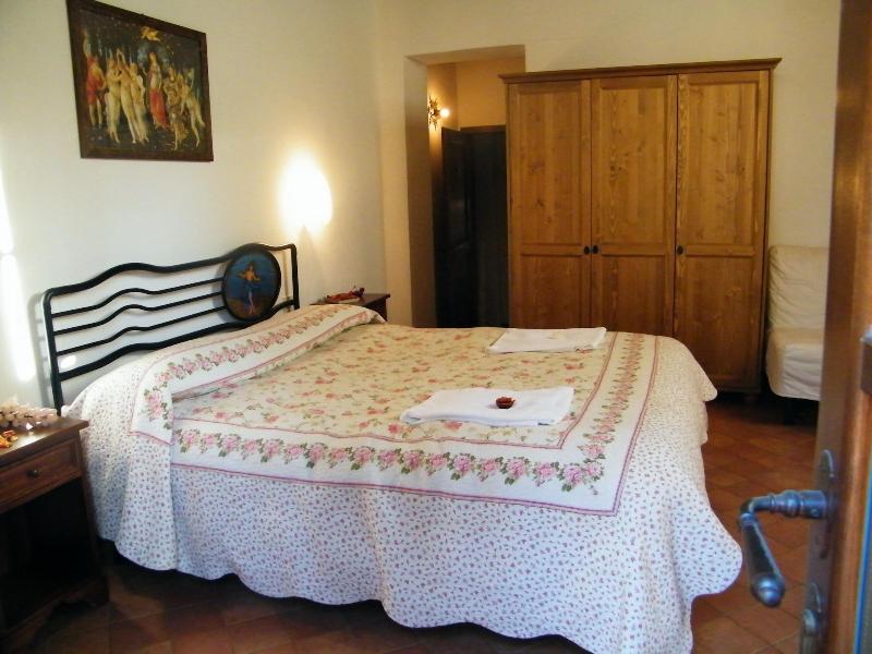 Bed And Breakfast La Fonte Del Machiavelli - Oda