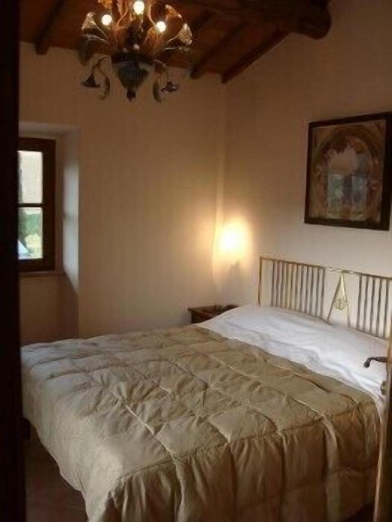 Bed And Breakfast La Fonte Del Machiavelli - Oda