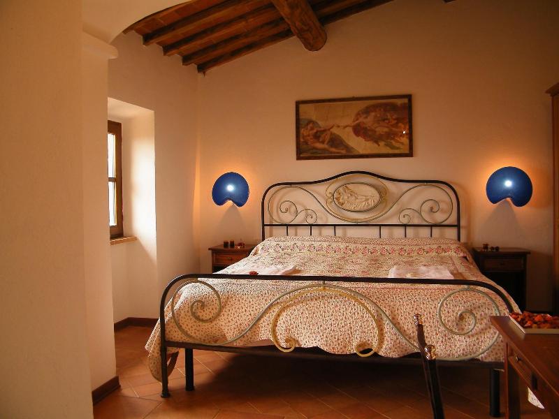 Bed And Breakfast La Fonte Del Machiavelli - Oda