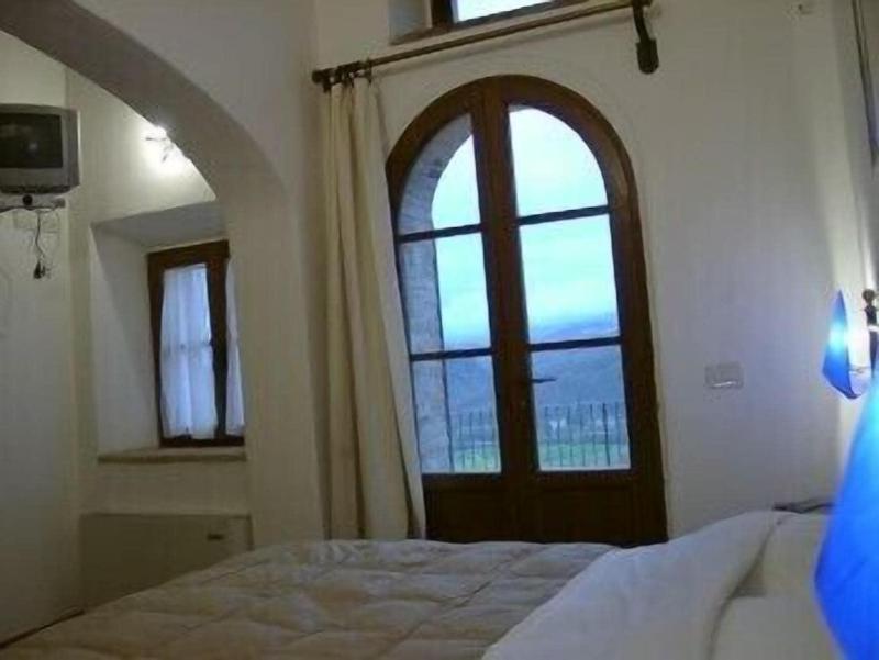Bed And Breakfast La Fonte Del Machiavelli - Oda