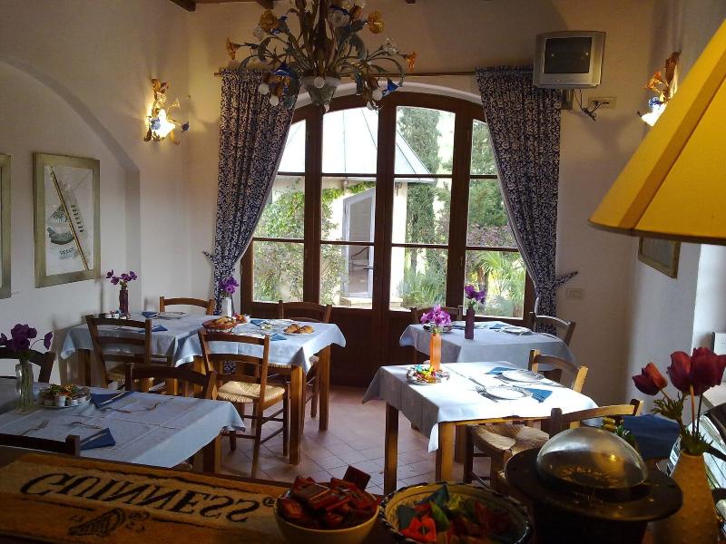 Bed And Breakfast La Fonte Del Machiavelli - Restoran