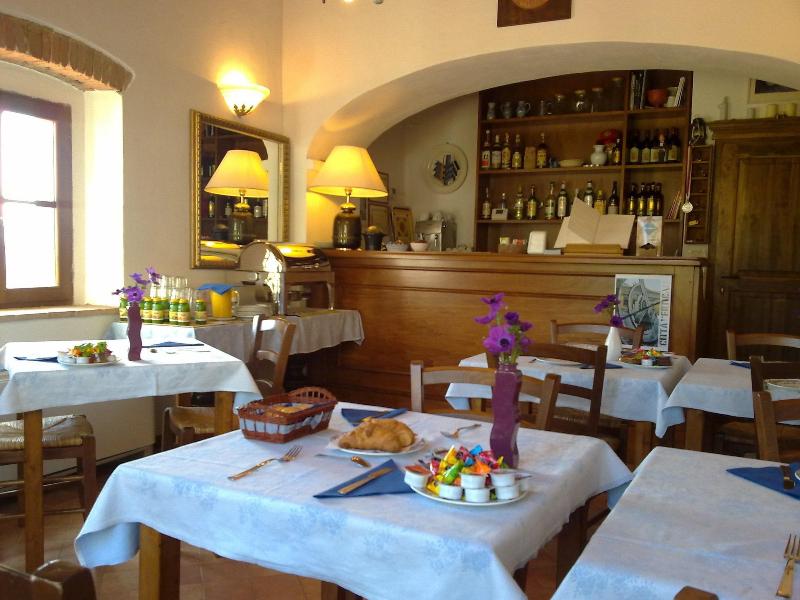 Bed And Breakfast La Fonte Del Machiavelli - Restoran