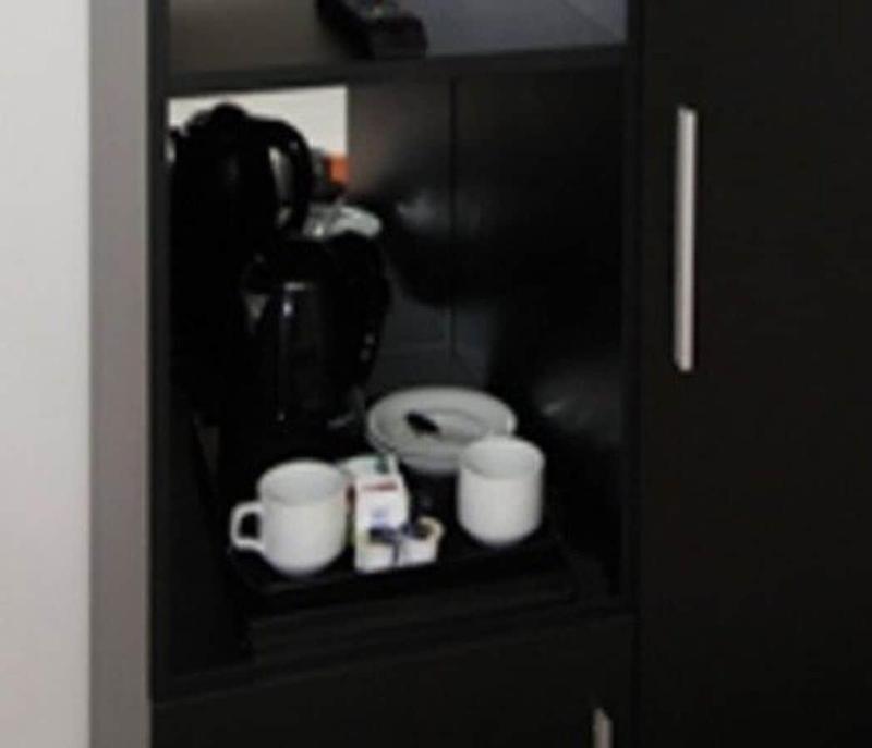 Heathrow Inn - Lobi