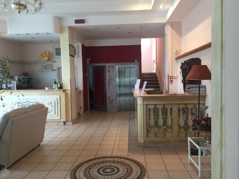 Hotel Ambasciatori - Genel