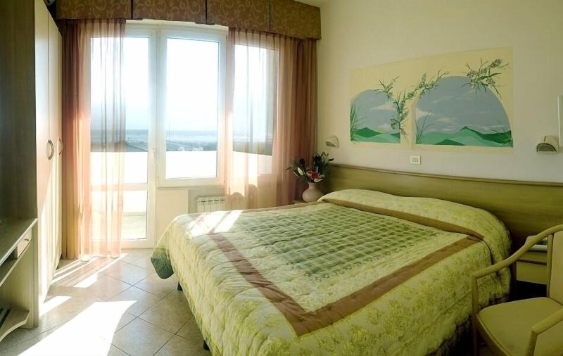 Hotel Ambasciatori - Oda