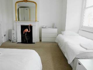 Kew Rooms otel fotoğrafı