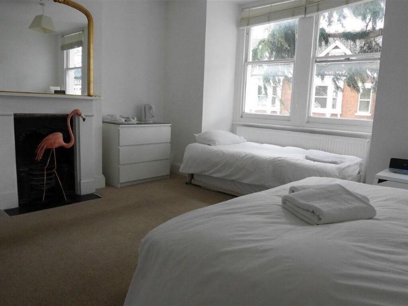 Kew Rooms - Oda