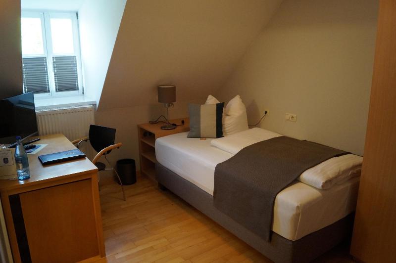 Landgasthof Hotel Zur Post - Oda