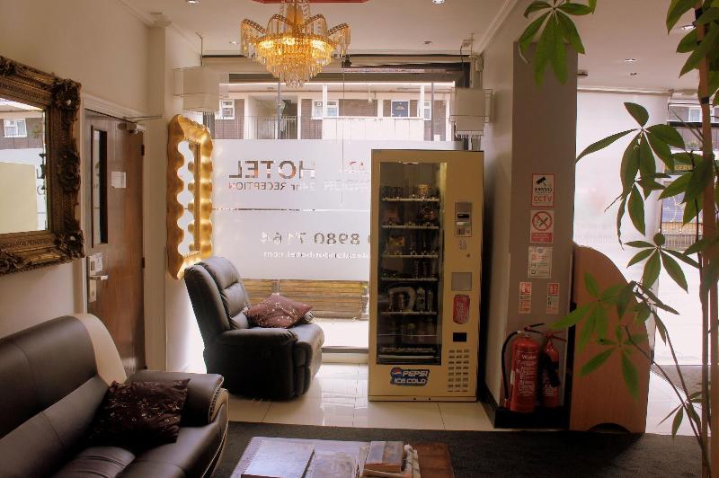 Plaza London Hotel - Lobi