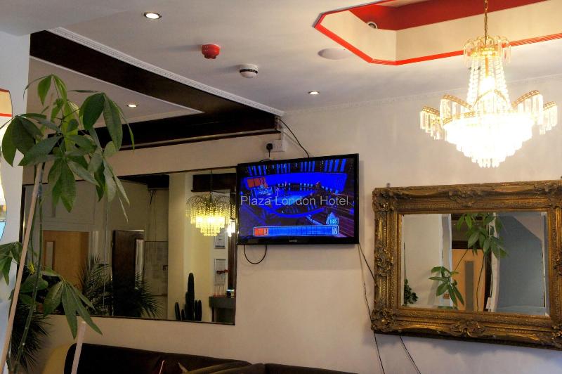 Plaza London Hotel - Lobi